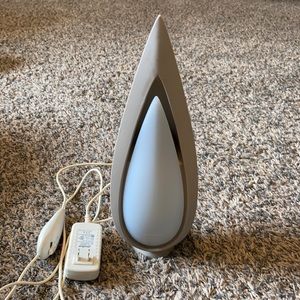 Essential oils diffuser